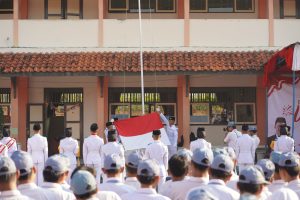 UPACARA HUT KE-80 KEMERDEKAAN RI DI MAN KOTA TEGAL BERLANGSUNG KHIDMAT