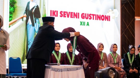 MAN KOTA TEGAL LEPAS 474 SISWA KELAS XII